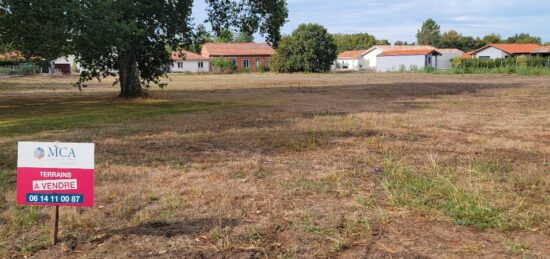 Terrain à bâtir à Bias, Nouvelle-Aquitaine