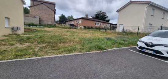 Terrain à bâtir à , Ain