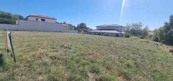 Terrain à bâtir à , Rhône