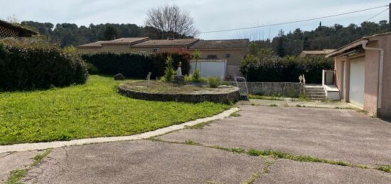 Terrain à bâtir à Pierrefeu-du-Var, Provence-Alpes-Côte d'Azur