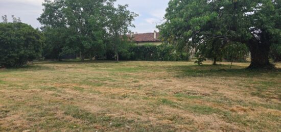 Terrain à bâtir à , Haute-Garonne