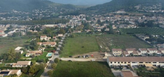 Terrain à bâtir à , Vaucluse
