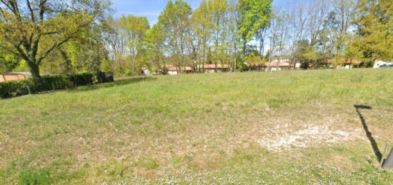 Terrain à bâtir à Creysse, Nouvelle-Aquitaine