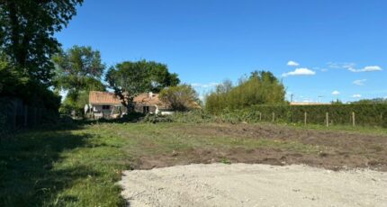 Saint-Estèphe Terrain à bâtir - 2663810-1093annonce420261005mQLWe.jpeg Maisons France Confort