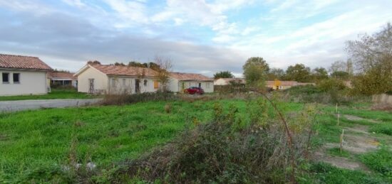 Terrain à bâtir à , Gironde